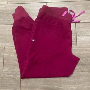 FIGS women's Dark Magenta Nepal - Petite Skinny Jogger Scrub Pants L/P